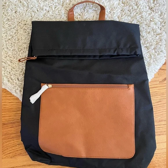 NWT DSW black canvas backpack with faux saddle brown accents - Picture 9 of 10